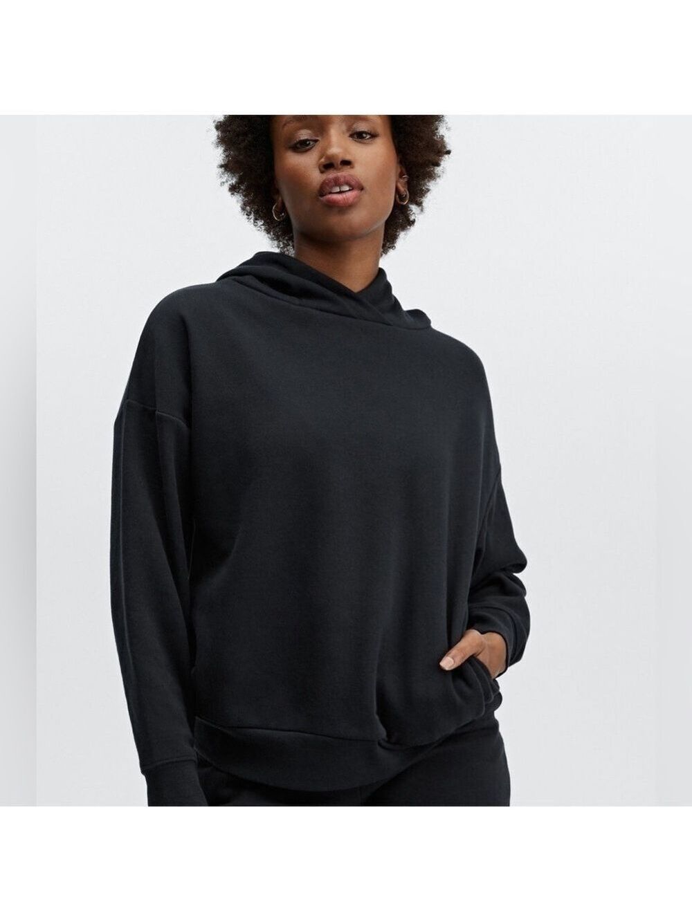Fabletics Eco Go-To Pocket Hoodie Black, size S